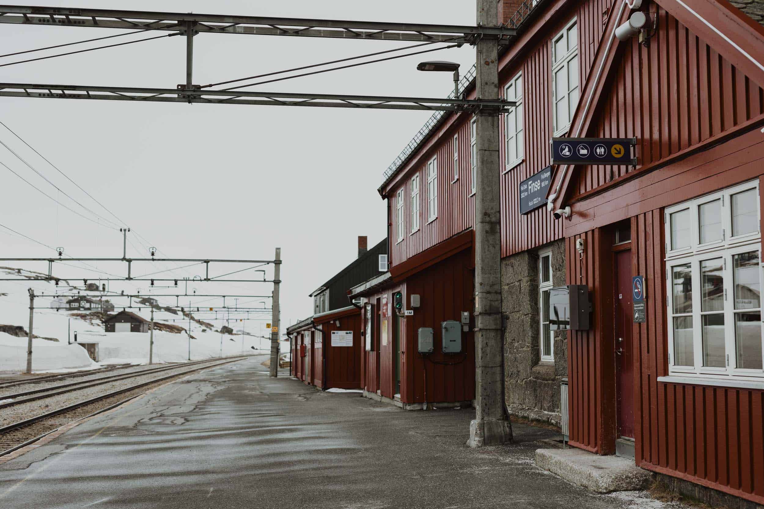 togstasjon på Finse
